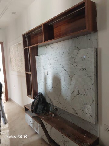 Furnished Amenities in 2.5 BHK Apartment at Arihant Armeria, Sector 1 Greater Noida – for Sale