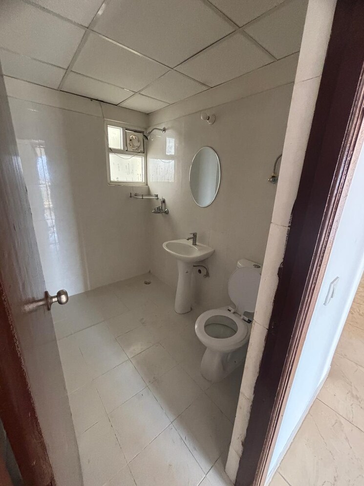 Bathroom, eros-sampoornam 3 Bedroom 1560 Sq.Ft. Apartment In Sector 2 Greater Noida Greater Noida 8821643