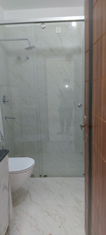 Bathroom in 3 BHK Builder Floor at Engineers Enclave – for Sale