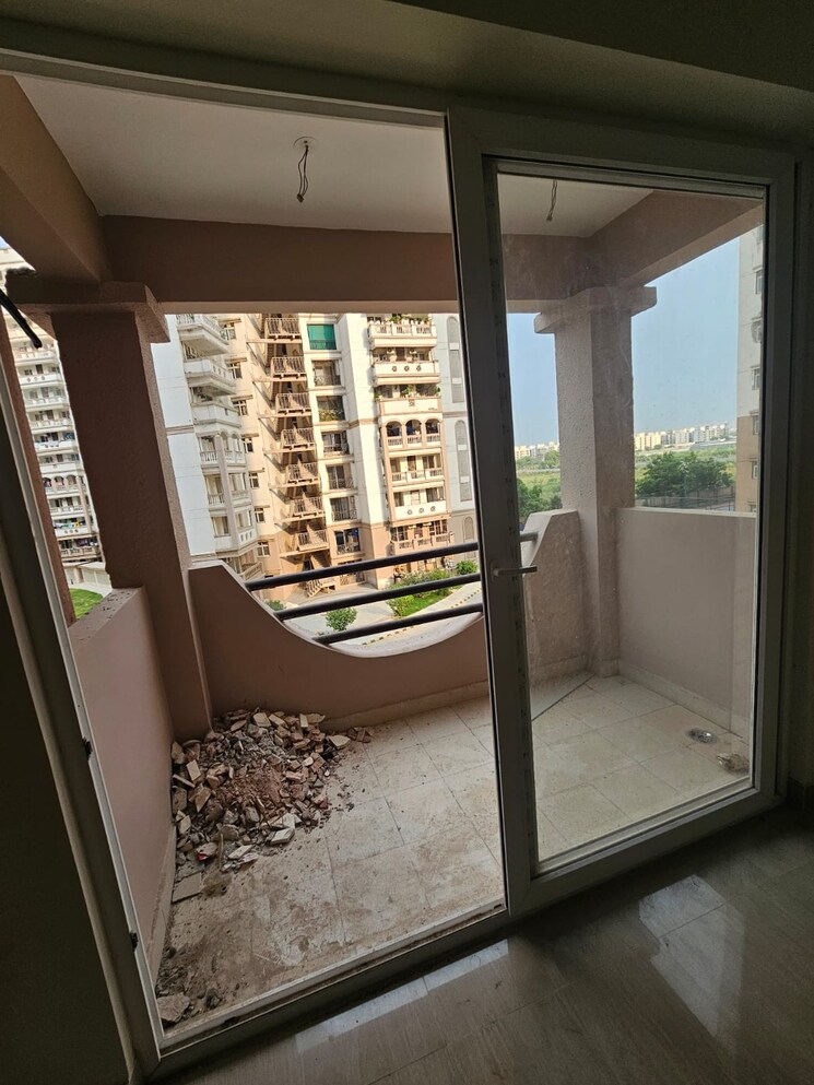 Bedroom, ramprastha-city-the-edge-towers 3 Bedroom 1675 Sq.Ft. Apartment In Sector 37d Gurgaon 8821735