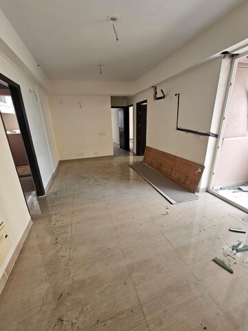 Building Lobby in 3 BHK Apartment at Ramprastha City The Edge Towers, Sector 37d – for Rent