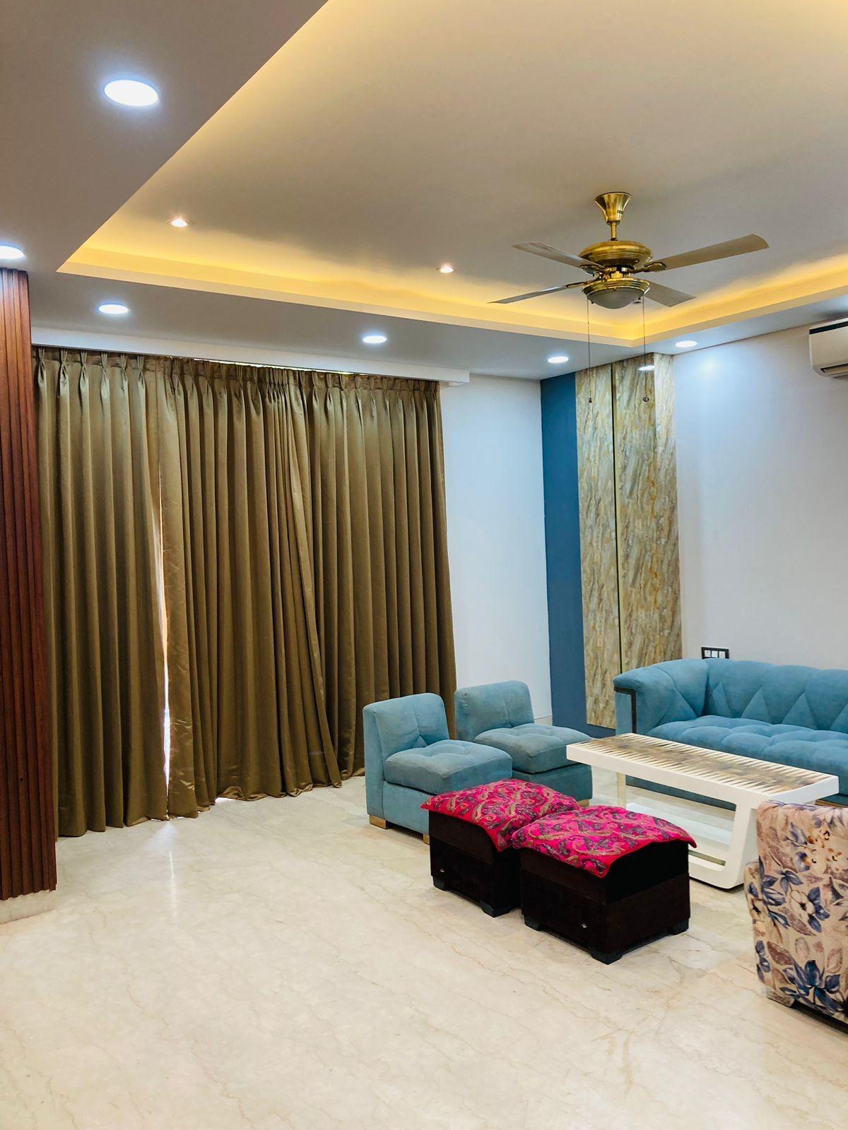 3 BHK 2200 Sq.Ft. Builder Floor in DLF City Phase IV