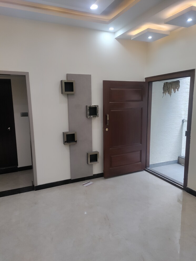 Room, basaveshwara nagar 3 Bedroom 1880 Sq.Ft. Builder Floor In Basaveshwara Nagar Bangalore 8821752