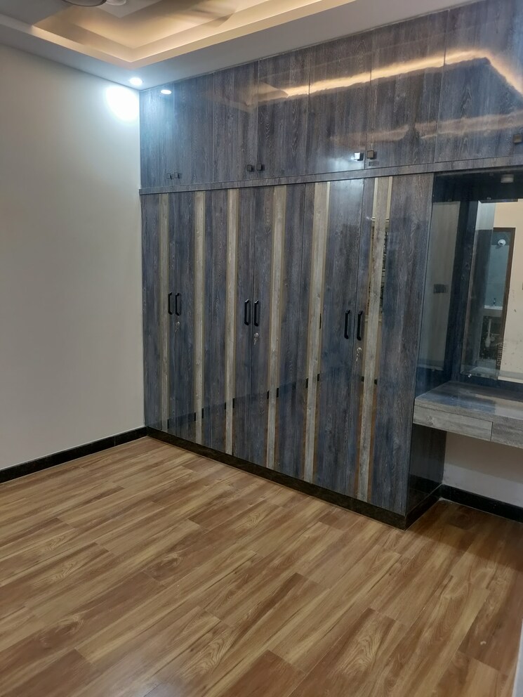 Room, basaveshwara nagar 3 Bedroom 1880 Sq.Ft. Builder Floor In Basaveshwara Nagar Bangalore 8821752