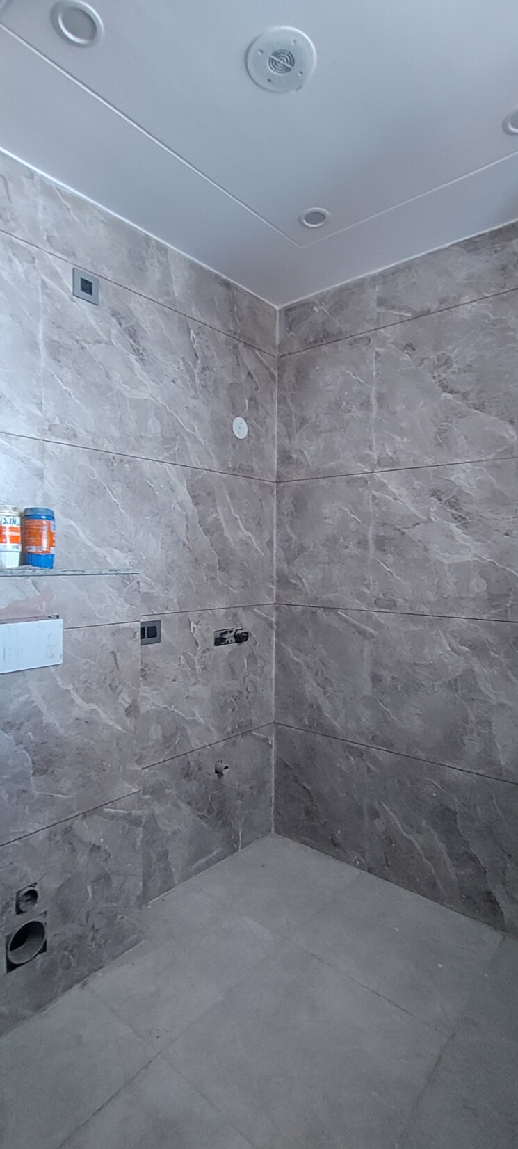 Bathroom, universal-greens 3 Bedroom 2050 Sq.Ft. Builder Floor In Sector 85 Faridabad 8652053