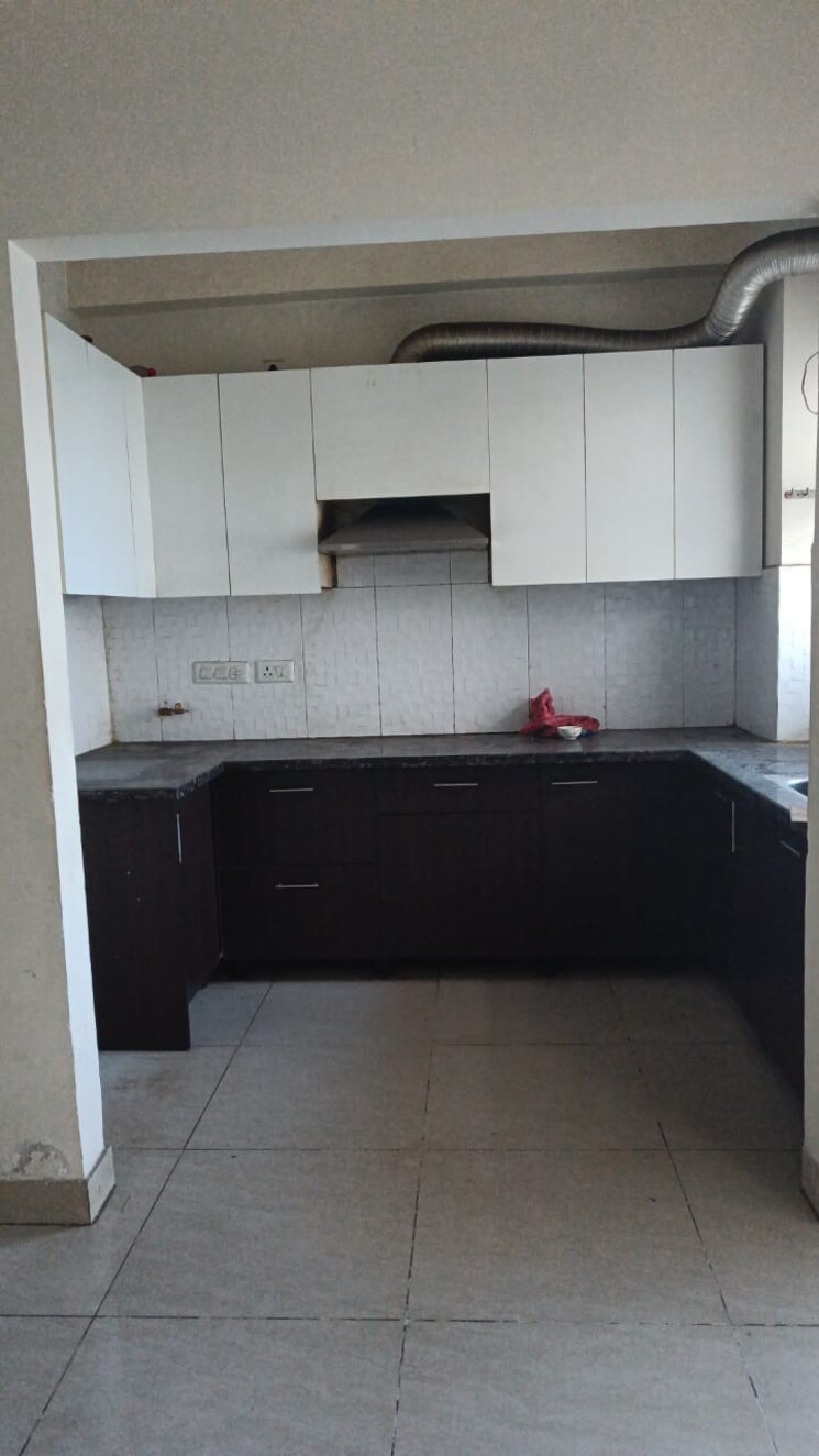 Kitchen, mahagun-mywoods 2 Bedroom 800 Sq.Ft. Apartment In Sector 16c Greater Noida Greater Noida 8821845
