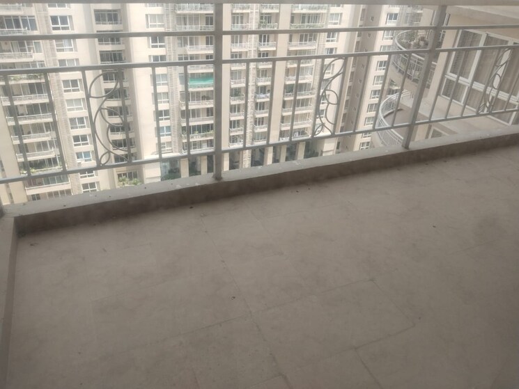 Balcony, indiabulls-enigma 4 Bedroom 3400 Sq.Ft. Apartment In Sector 110 Gurgaon 8821847