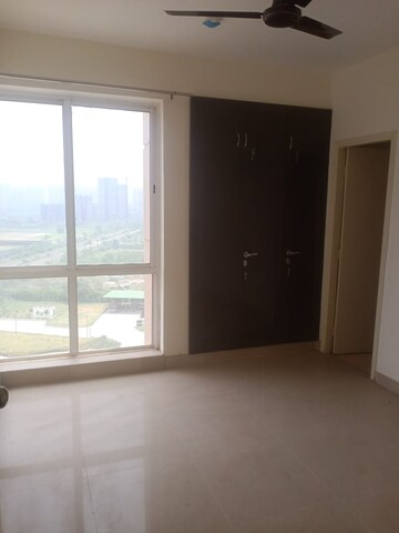Room in 3 BHK Apartment at Today Kings Park, Omega I Greater Noida – for Sale