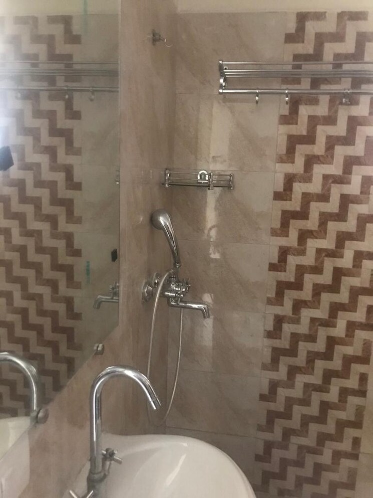 Bathroom, today-kings-park 3 Bedroom 1425 Sq.Ft. Apartment In Omega I Greater Noida Greater Noida 8821852