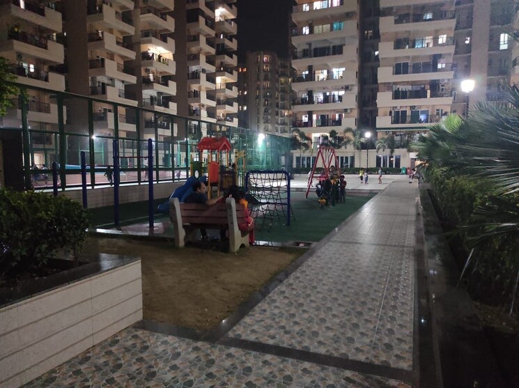  Parking, today-kings-park 3 Bedroom 1425 Sq.Ft. Apartment In Omega I Greater Noida Greater Noida 8821852
