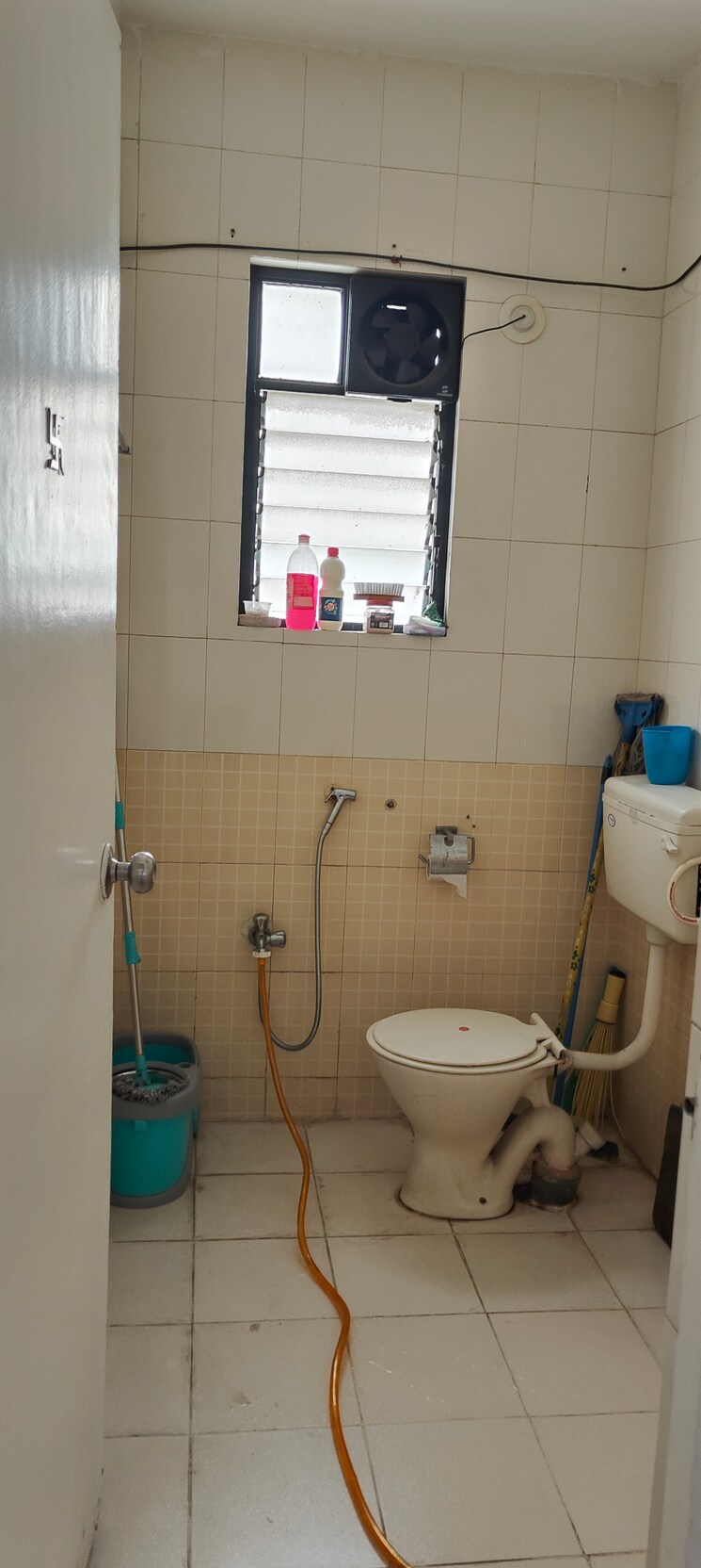 Bathroom, welworth-celina 3 Bedroom 1565 Sq.Ft. Apartment In Baner Pune 8821873
