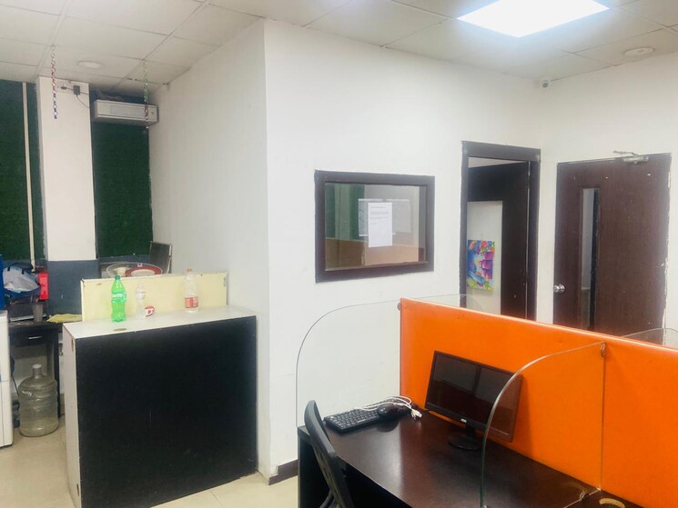 Team Area, sector 2 Commercial Office Space 800 Sq.Ft. In Sector 2 Noida 8821866