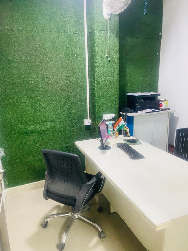 Team Area, sector 2 Commercial Office Space 800 Sq.Ft. In Sector 2 Noida 8821866