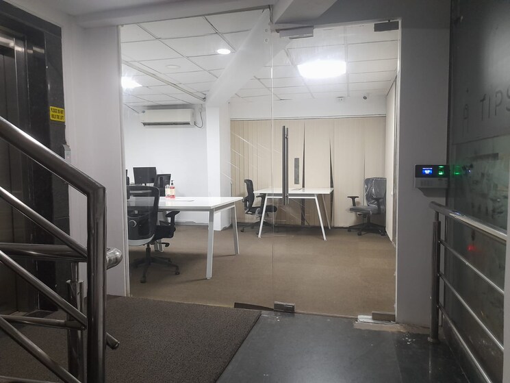 Team Area, ashok nagar Commercial Office Space 3400 Sq.Ft. In Ashok Nagar Bangalore 8819969