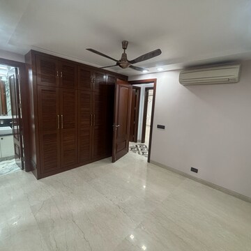 Room in 4 BHK Builder Floor at Gulmohar Park – for Rent