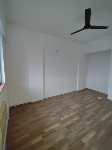 Room in 2 BHK Apartment at Lodha Casa Rio, Dombivli East – for Rent
