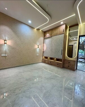 Living Room in 3 BHK Builder Floor at Sector 28 – for Sale