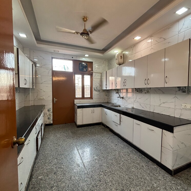 Kitchen, south extension ii 4 Bedroom 4500 Sq.Ft. Builder Floor In South Extension ii Delhi 8821998