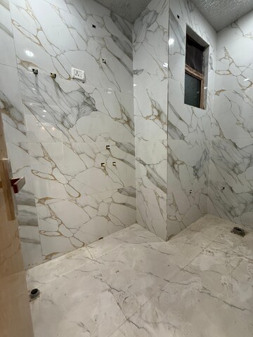 Bathroom in 3 BHK Builder Floor at ABA Olive County, Vasundhara Sector 5 – for Sale