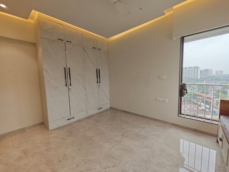 Room, skg-mumbadevi 3 Bedroom 917 Sq.Ft. Apartment In Chembur Mumbai 8822097