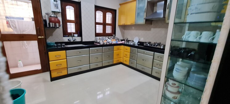 Kitchen, cbd belapur sector 8 5 Bedroom 200 Sq.Mt. Independent House In Cbd Belapur Sector 8 Navi Mumbai 8822107