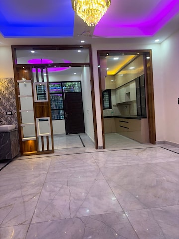 Room in 2 BHK Builder Floor at Vasundhara Sector 1 – for Rent