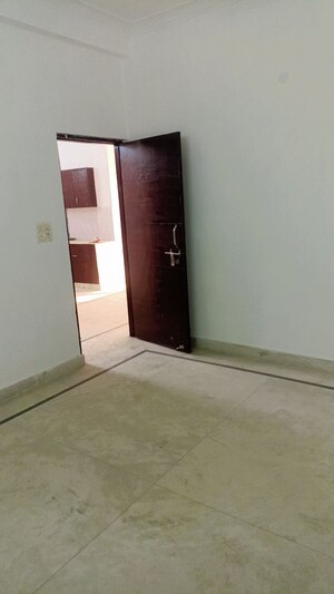 Room in 3 BHK Builder Floor at Green Fields Colony – for Sale