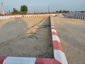  Plot – Exterior View View at Kanpur Road - for Sale