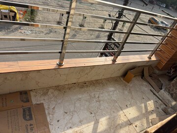 Balcony in 3 BHK Builder Floor at Vasundhara Sector 1 – for Rent