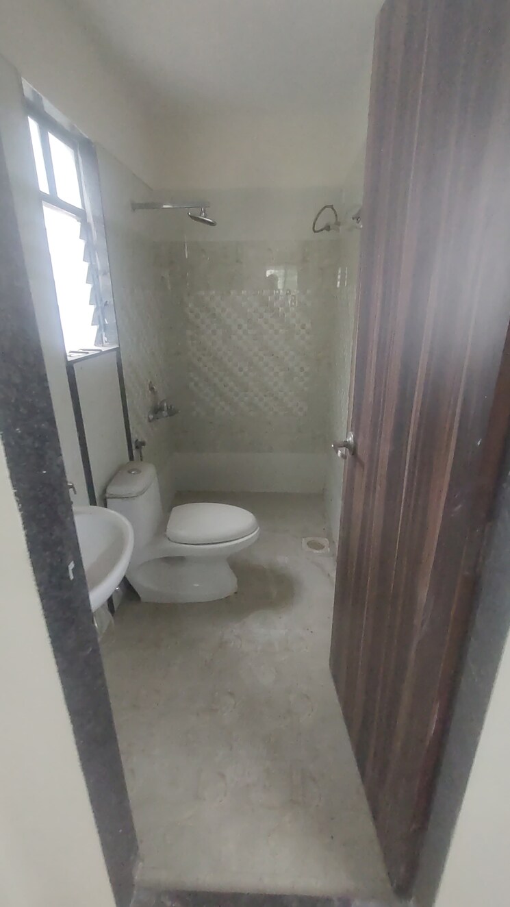 Bathroom, urban-woods 2 Bedroom 780 Sq.Ft. Apartment In Baner Pune 8822196