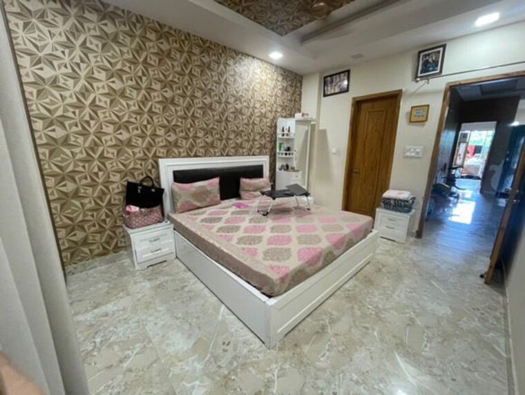 Bedroom, green fields colony 3 Bedroom 1620 Sq.Ft. Builder Floor In Green Fields Colony Faridabad 8822191
