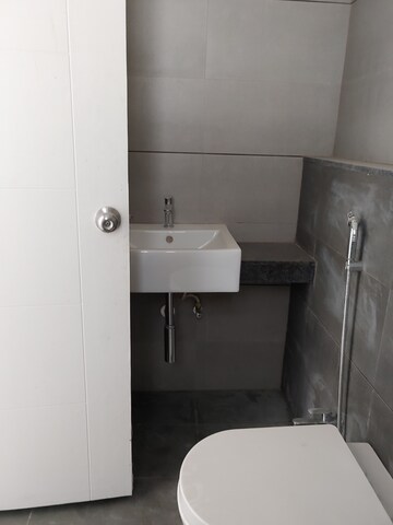 Furnished Amenities in 3 BHK Apartment at Rohan Ishan, Bavdhan – for Rent