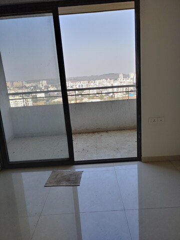 Room in 3 BHK Apartment at Rohan Ishan, Bavdhan – for Rent