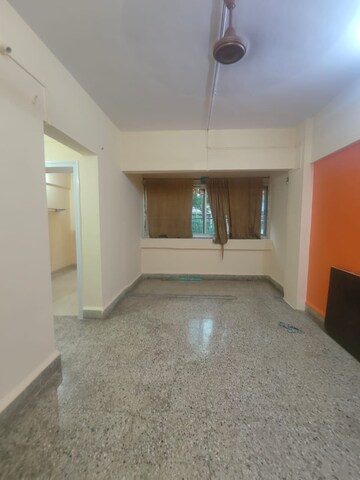 Room in 2 BHK Apartment at Hill Garden, Manpada – for Rent