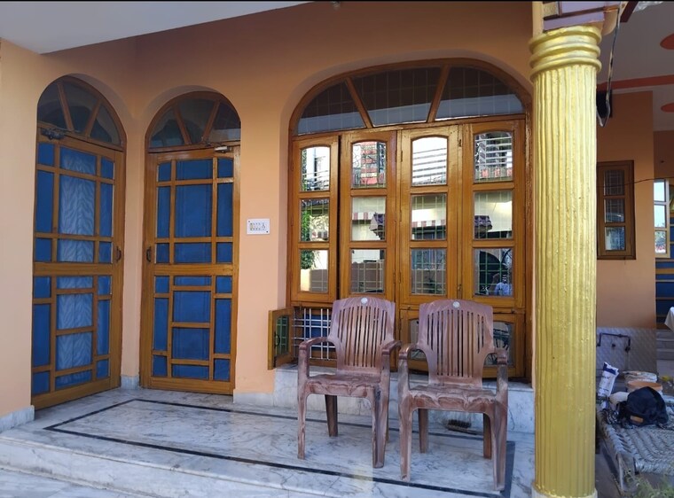 Balcony, shimla bypass road 3 Bedroom 2025 Sq.Ft. Independent House In Shimla Bypass Road Dehradun 8822282