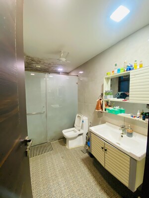 Bathroom in 3 BHK Builder Floor at Green Fields Colony – for Sale