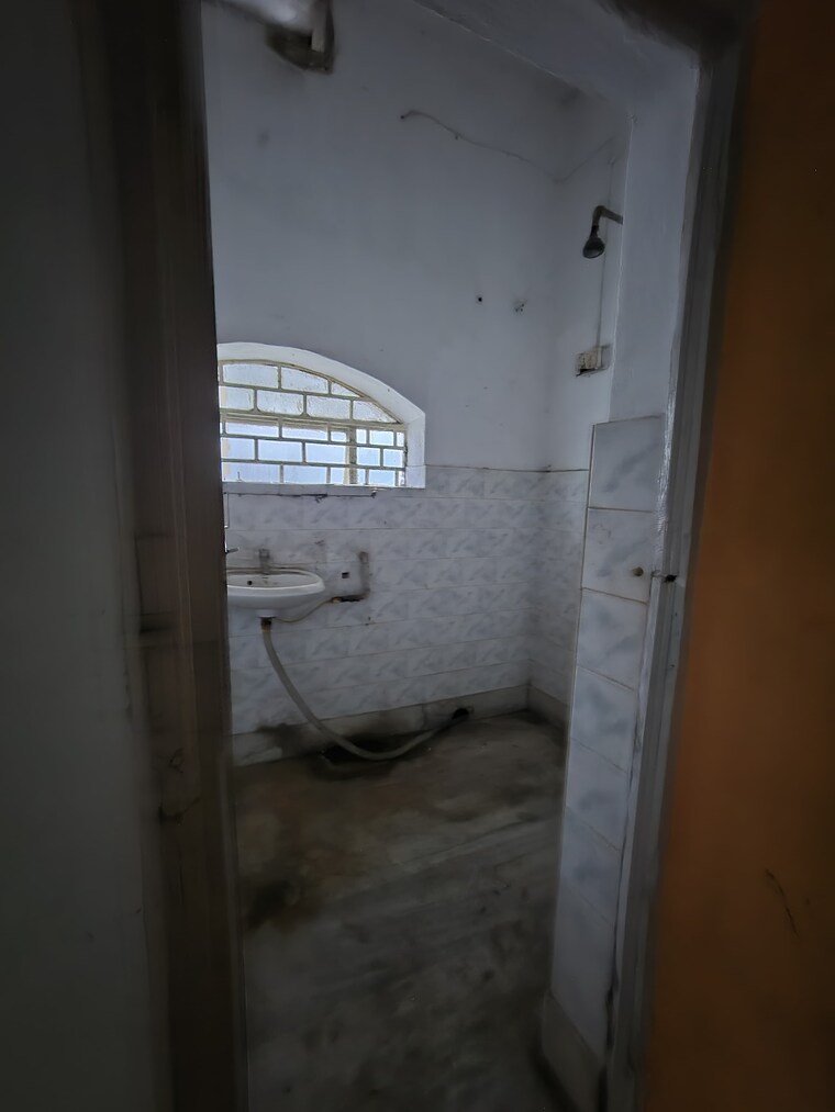 Floor Plan, lalpur chowk Commercial Office Space 2000 Sq.Ft. In Lalpur Chowk Ranchi 8822298