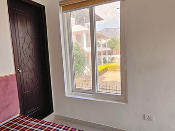 Room in 3 BHK Villa at Pacific Golf Estate, Kulhan – for Rent