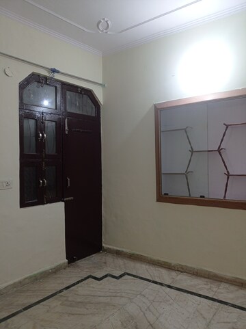 Room in 2 BHK Independent House at Shivaji Nagar – for Rent