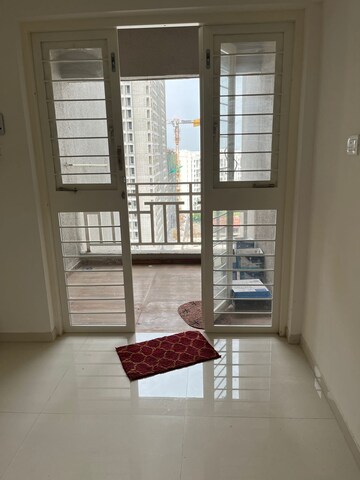 Room in 2 BHK Apartment at Shree Palaash Oak, Baner – for Rent