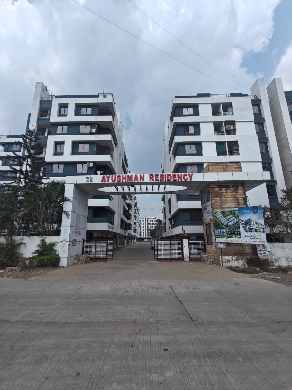 2.5 BHK + Extra Room Apartment For Sale in Ayushman Residency 