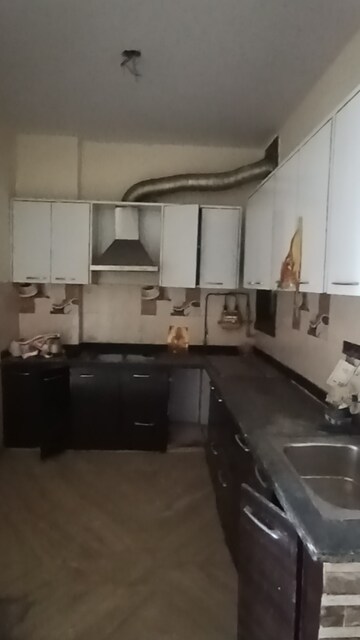 Kitchen in 2.5 BHK Builder Floor at Ashok Nagar – for Rent