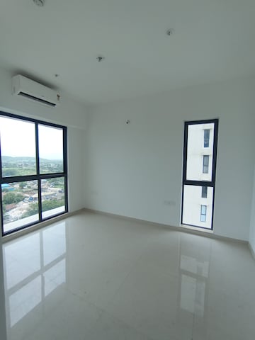 Master Bedroom in 3 BHK Apartment at Lodha Palava Serenity D, Dombivli East – for Sale