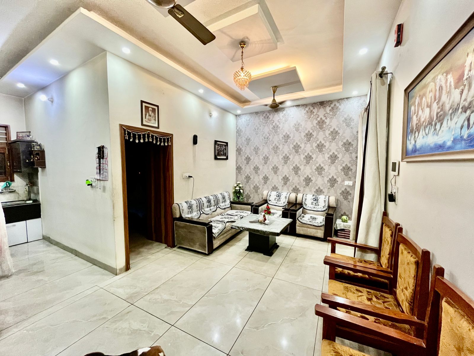 6 BHK Independent House For Sale in Dhakoli