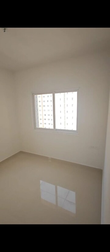 Room in 2 BHK Apartment at Shriram 107 South East, Attibele – for Sale