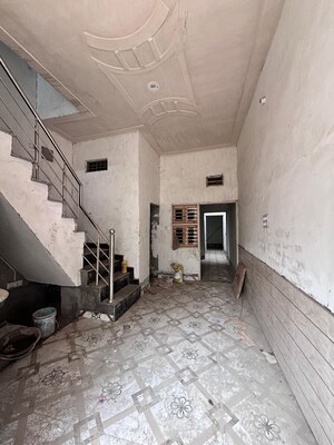 Parking in 2 BHK Independent House at Nangla Enclave, Sector 51 – for Sale