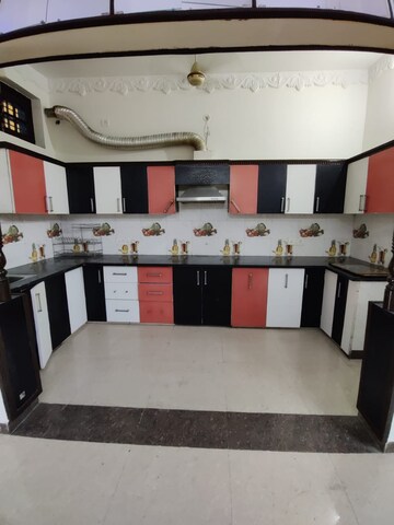 2 BHK Builder Floor For Rent in Gms Road