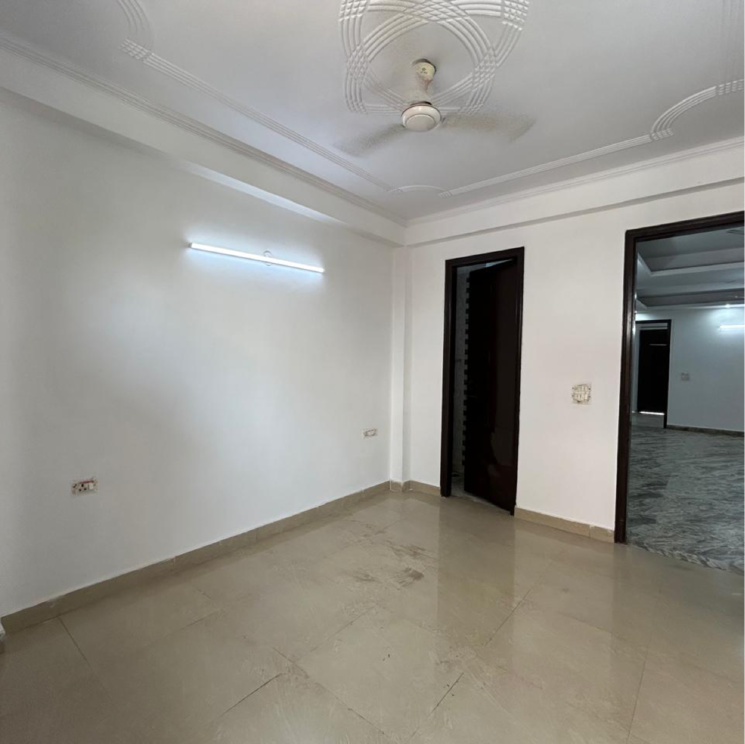 Room, freedom fighters enclave 2 Bedroom 900 Sq.Ft. Builder Floor In Freedom Fighters Enclave Delhi 8822469