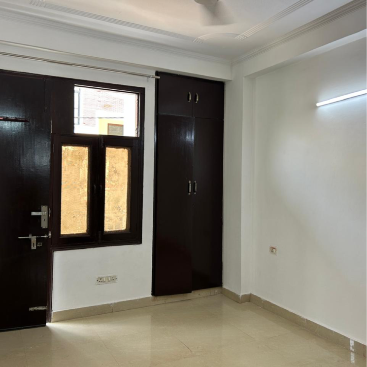 Room, freedom fighters enclave 2 Bedroom 900 Sq.Ft. Builder Floor In Freedom Fighters Enclave Delhi 8822469