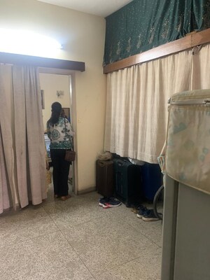 Room in 3 BHK Apartment at Alaknanda – for Sale